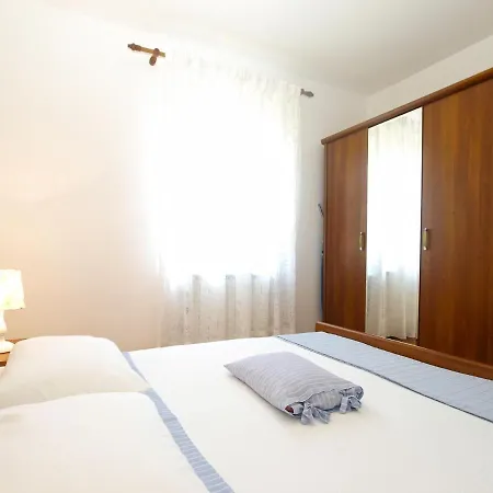 Apartment Sergio 2077