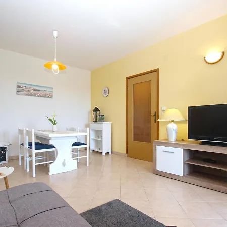 Apartment Sergio 2077 Apartment